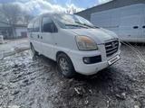 Hyundai Starex 2006 годаүшін3 000 000 тг. в Алматы – фото 2