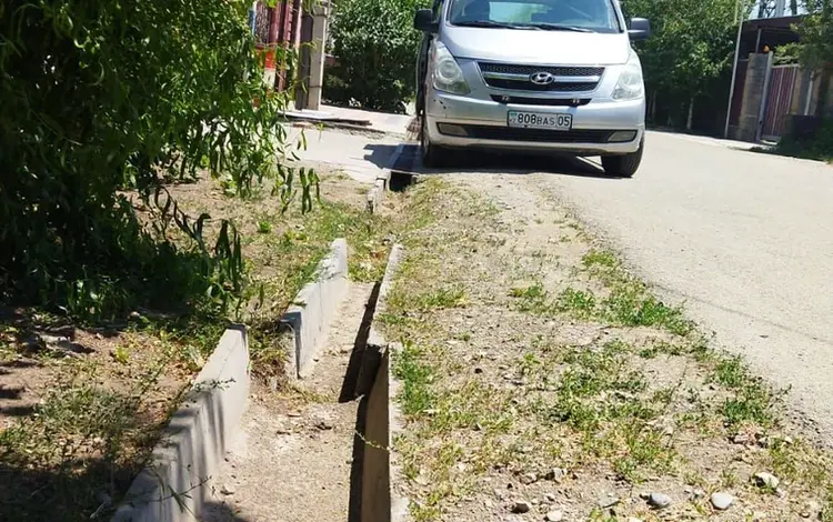 Услуги Развозки 7 местный авто в Алматы