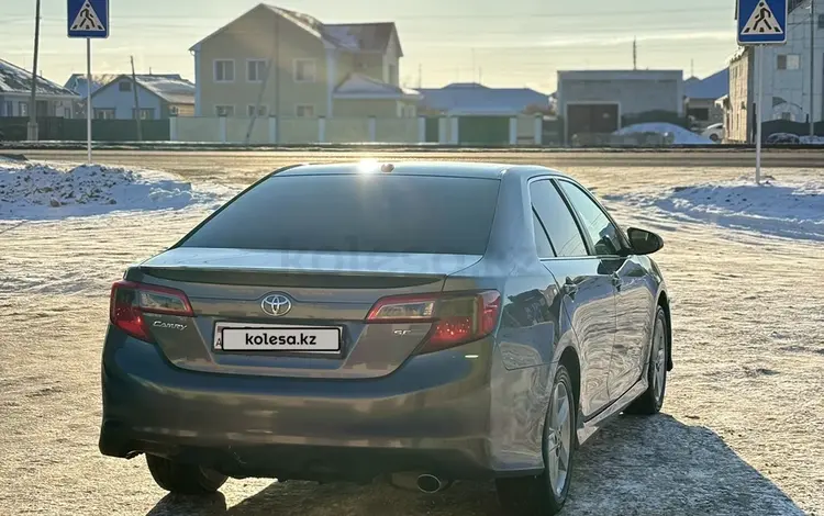 Toyota Camry 2013 годаfor4 350 000 тг. в Атырау