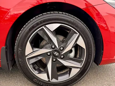 Hyundai Elantra 2022 года за 10 600 000 тг. в Астана – фото 15