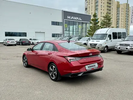 Hyundai Elantra 2022 года за 10 600 000 тг. в Астана – фото 6