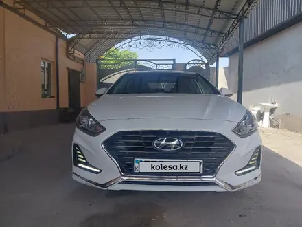 Hyundai Sonata 2018 года за 8 200 000 тг. в Шымкент