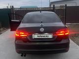 Volkswagen Jetta 2012 года за 3 100 000 тг. в Атырау – фото 3