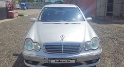 Mercedes-Benz C 180 2002 годаfor4 200 000 тг. в Алматы – фото 2