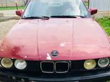 BMW 520 1990 года за 950 000 тг. в Бауыржана Момышулы