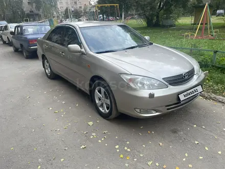 Toyota Camry 2004 года за 5 000 000 тг. в Петропавловск – фото 2