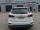 Hyundai Santa Fe 2017 годаүшін7 800 000 тг. в Актобе – фото 3