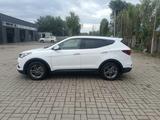 Hyundai Santa Fe 2017 годаүшін7 800 000 тг. в Актобе – фото 4