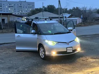 Toyota Estima, 2006