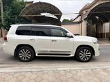 Toyota Land Cruiser 2016 годаүшін30 000 000 тг. в Шымкент – фото 4