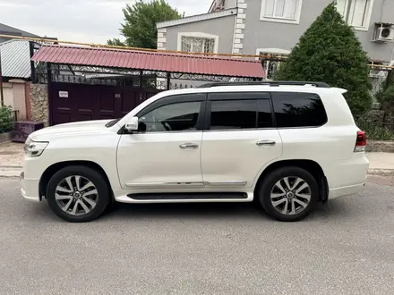 Toyota Land Cruiser 2016 года за 30 000 000 тг. в Шымкент – фото 3