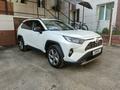 Toyota RAV4 2020 года за 16 500 000 тг. в Алматы – фото 2