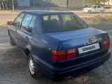 Volkswagen Vento 1993 года за 1 050 000 тг. в Жезказган – фото 5