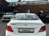 Hyundai Solaris 2015 года за 6 000 000 тг. в Шымкент – фото 4
