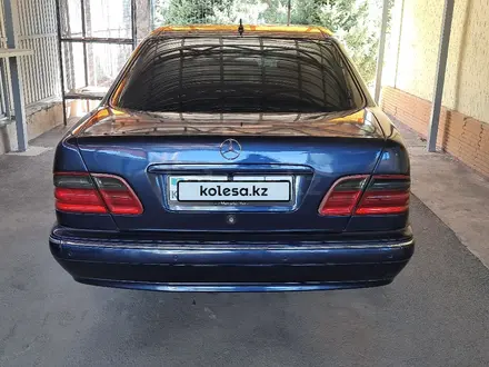 Mercedes-Benz E 280 1999 года за 4 000 000 тг. в Алматы