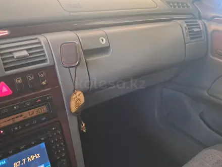 Mercedes-Benz E 280 1999 года за 4 000 000 тг. в Алматы – фото 10