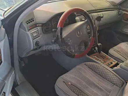 Mercedes-Benz E 280 1999 года за 4 000 000 тг. в Алматы – фото 7