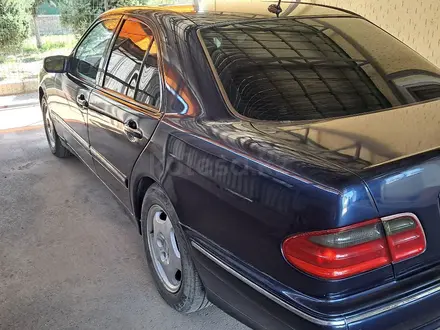 Mercedes-Benz E 280 1999 года за 4 000 000 тг. в Алматы – фото 9