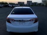 Toyota Camry 2014 года за 6 700 000 тг. в Уральск – фото 4