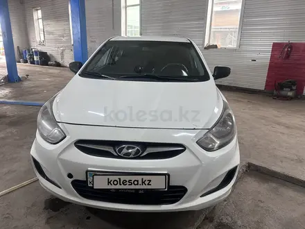 Hyundai Accent 2014 года за 3 700 000 тг. в Астана