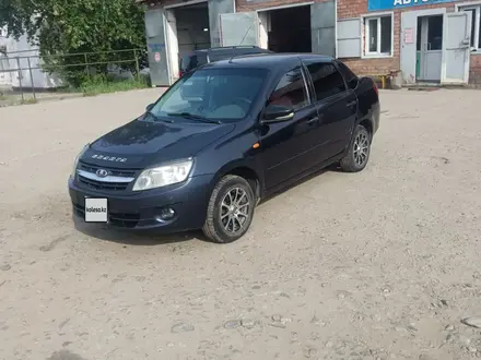 ВАЗ (Lada) Granta 2190 2013 года за 2 330 000 тг. в Семей