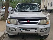 Mitsubishi Pajero, 2001
