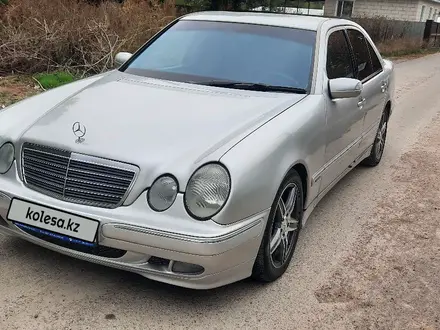 Mercedes-Benz E 280 2000 года за 4 000 000 тг. в Алматы