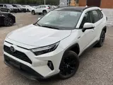 Toyota RAV4 Luxe+ 2024 года за 18 950 000 тг. в Актобе