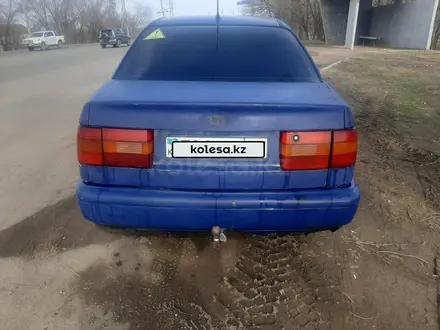 Volkswagen Passat 1994 года за 1 100 000 тг. в Уральск – фото 3
