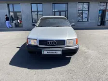 Audi 100, 1992