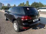 Volkswagen Touareg 2003 года за 4 500 000 тг. в Астана – фото 3