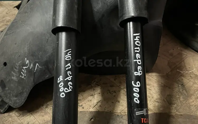 Передние стойки мерс s320 w140 за 18 000 тг. в Актобе