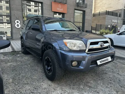 Toyota 4Runner 2006 года за 10 600 000 тг. в Атырау