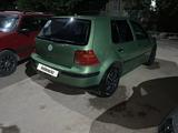 Volkswagen Golf 1998 годаfor1 900 000 тг. в Жезказган – фото 2
