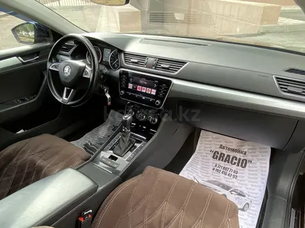 Skoda Superb 2018 года за 7 520 000 тг. в Уральск – фото 23