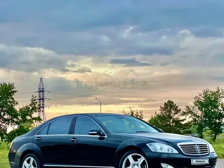 Mercedes-Benz S 500 2006 года за 4 000 000 тг. в Рудный – фото 3