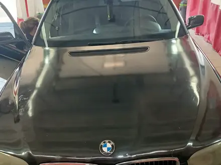 BMW 735 2004 года за 2 000 000 тг. в Алматы