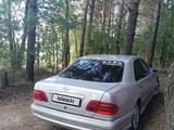 Mercedes-Benz E 230 1996 года за 1 650 000 тг. в Кокшетау – фото 2