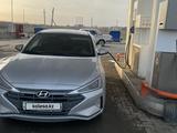 Hyundai Elantra 2019 года за 8 400 000 тг. в Актобе – фото 3