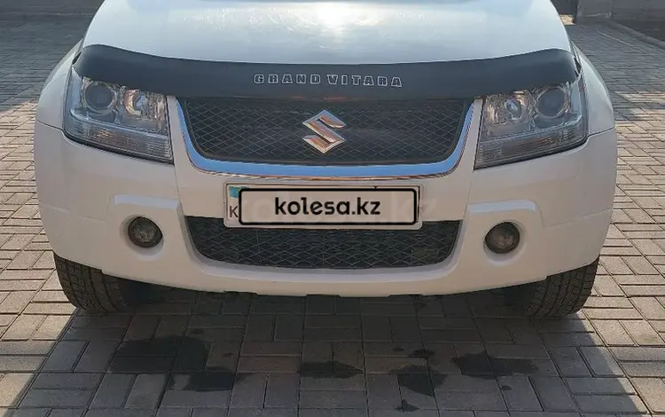 Suzuki Grand Vitara 2006 годаүшін3 850 000 тг. в Алматы