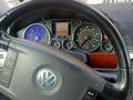Volkswagen Touareg 2006 года за 5 100 000 тг. в Алматы – фото 13