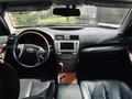 Toyota Camry 2011 годаүшін4 500 000 тг. в Атырау – фото 13