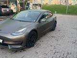 Tesla Model 3 2021 года за 9 500 000 тг. в Алматы – фото 5