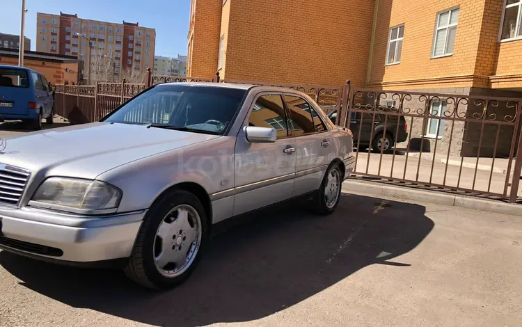 Mercedes-Benz C 220 1996 годаүшін2 600 000 тг. в Астана