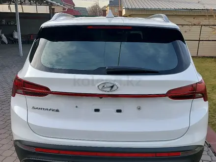 Hyundai Santa Fe 2022 года за 18 000 000 тг. в Алматы – фото 5