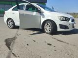Chevrolet Aveo 2013 года за 3 050 000 тг. в Алматы – фото 2