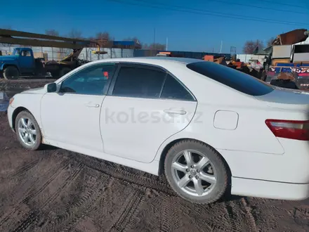 Toyota Camry 2006 года за 5 300 000 тг. в Актобе – фото 11