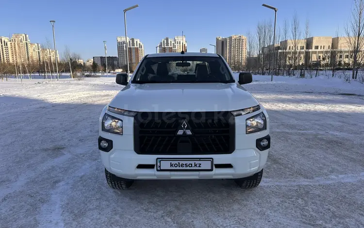 Mitsubishi L200 2024 года за 17 500 000 тг. в Астана