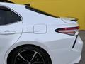 Toyota Camry 2020 годаfor11 000 000 тг. в Уральск – фото 14