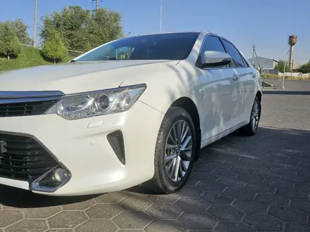 Toyota Camry 2017 года за 14 000 000 тг. в Шымкент – фото 2